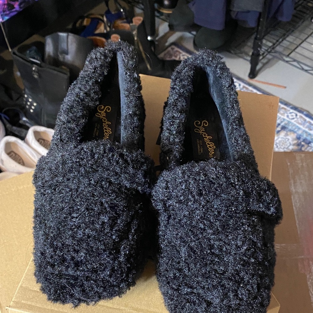 Seychelles Black Textured Loafers
